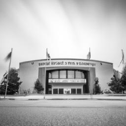 Cheyenne Civic Center erstrahlt in vollem Glanz: Aufgenommen mit einem Weitwinkelobjektiv direkt vor dieser atemberaubenden Sehenswürdigkeit in Cheyenne