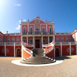 Palácio de Estói erstrahlt in vollem Glanz: Aufgenommen mit einem Weitwinkelobjektiv direkt vor dieser atemberaubenden Sehenswürdigkeit in Faro