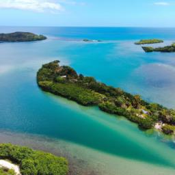 Placencia Peninsula erstrahlt in vollem Glanz: Aufgenommen mit einem Weitwinkelobjektiv direkt vor dieser atemberaubenden Sehenswürdigkeit in Belize