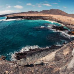 Punta Sur erstrahlt in vollem Glanz: Aufgenommen mit einem Weitwinkelobjektiv direkt vor dieser atemberaubenden Sehenswürdigkeit in Isla Mujeres